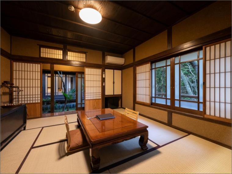Hotel Nihon-No-Ashitaba Jufu Pokoj fotografie